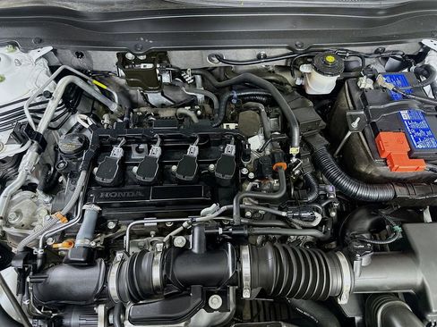 Used 2022 Honda Accord Sport image 9