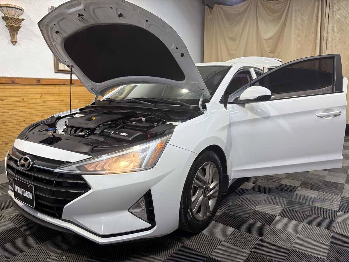 Used 2019 Hyundai Elantra SEL FWD image 11