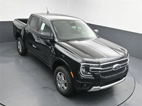 New 2025 Ford Ranger XLT w/ FX4 Off-Road Package image 16