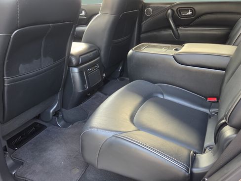 Used 2020 INFINITI QX80 Luxe w/ Proassist Package RWD image 9