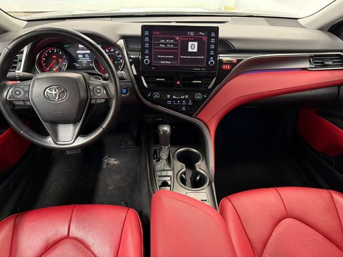 Used 2023 Toyota Camry XSE image 14