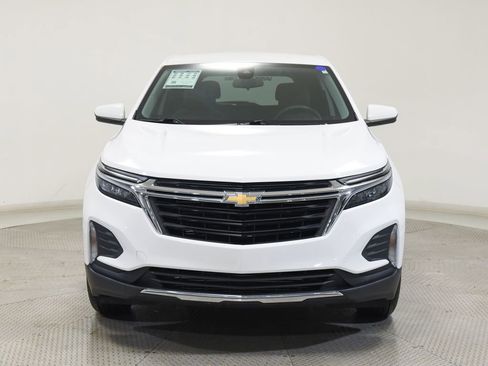 Used 2022 Chevrolet Equinox LT FWD image 2