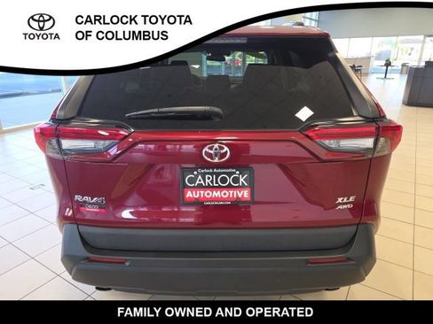 Used 2021 Toyota RAV4 XLE w/ XLE Grade Weather Package AWD/4WD image 9