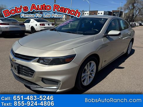Used 2016 Chevrolet Malibu LT image 1