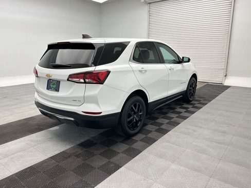 Certified 2024 Chevrolet Equinox LT AWD/4WD image 9