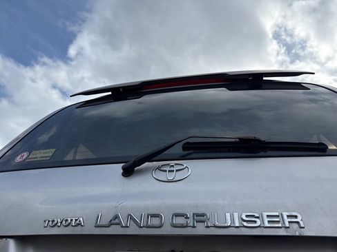 Used 1999 Toyota Land Cruiser image 5