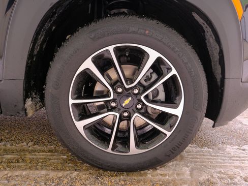 Used 2025 Chevrolet TrailBlazer LT image 42