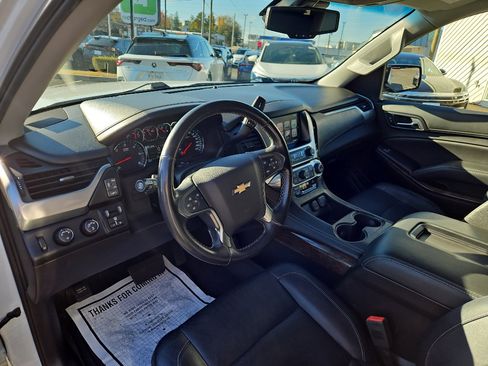 Used 2018 Chevrolet Tahoe LT w/ RST Edition image 12