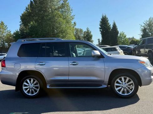 Used 2009 Lexus LX 570 4WD image 4