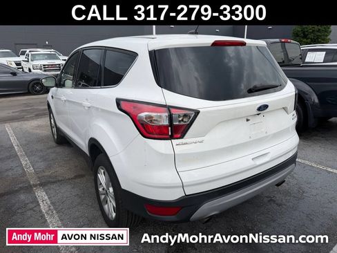 Used 2017 Ford Escape SE AWD/4WD image 6