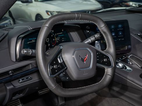 Used 2023 Chevrolet Corvette Stingray Preferred Cpe w/ Stealth Interior Trim Package image 15