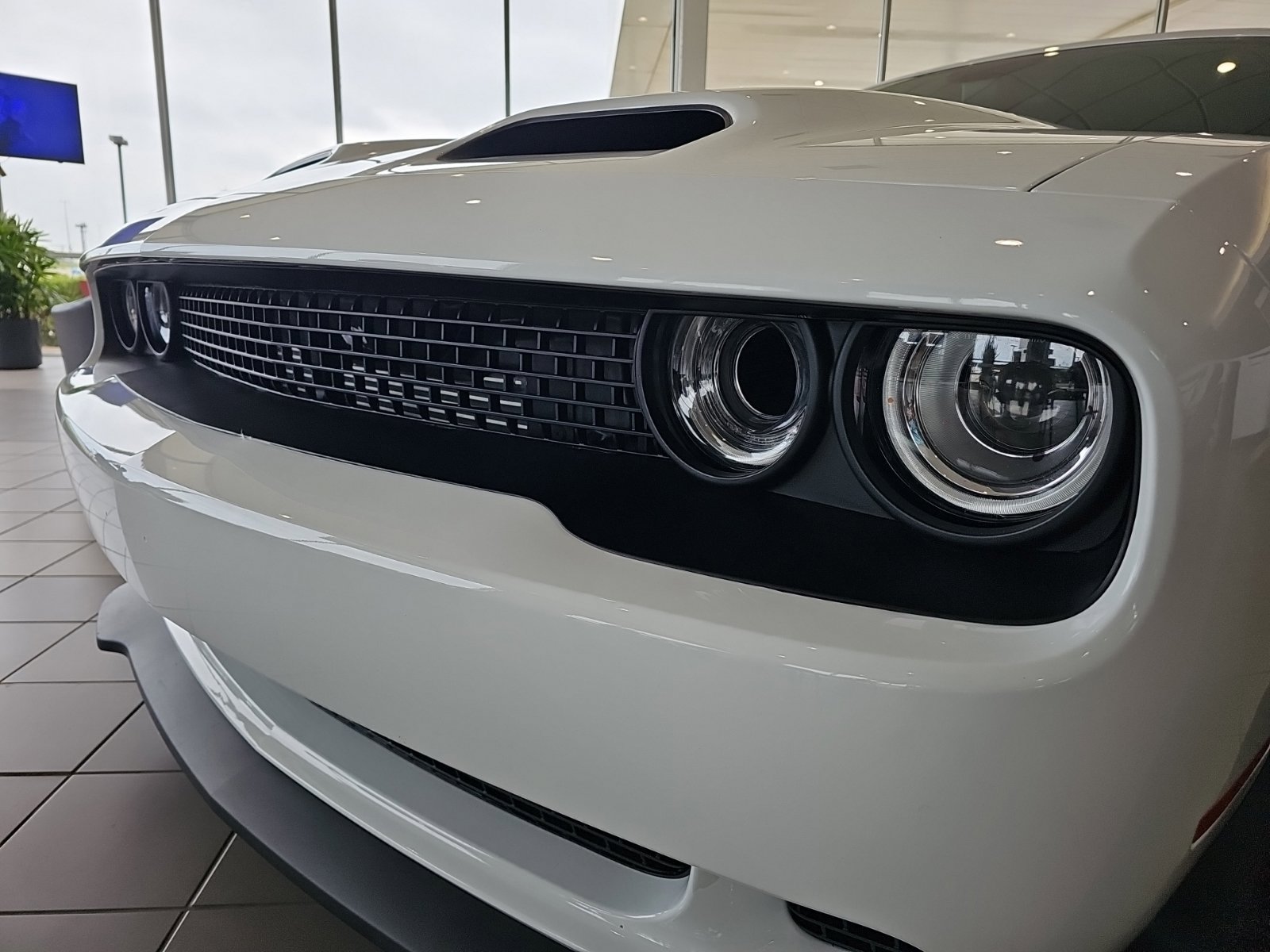 Used 2019 Dodge Challenger SRT Hellcat Redeye RWD image 10