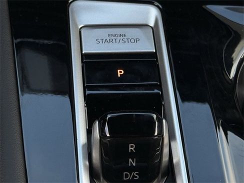 New 2026 Volkswagen Atlas Cross Sport SE image 16