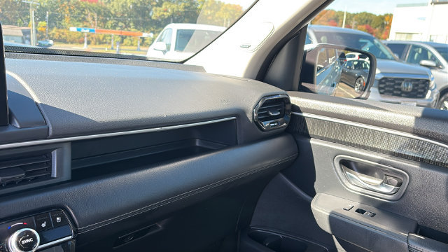 Used 2023 Honda Pilot Elite image 21