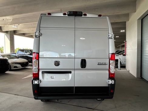 Used 2025 RAM ProMaster 1500 FWD image 5