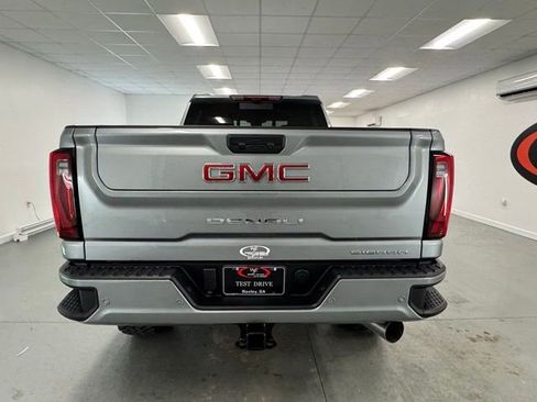 New 2026 GMC Sierra 2500 Denali w/ Denali Reserve Package image 6