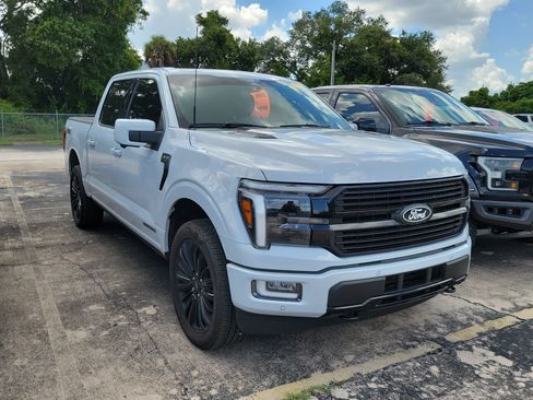Used 2025 Ford F150 Platinum w/ Equipment Group 702A High AWD/4WD image 6