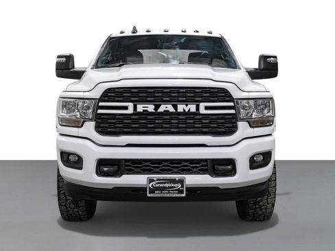 Used 2023 RAM 3500 Big Horn w/ Level 1 Equipment Group image 3