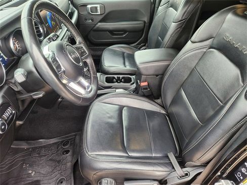 Used 2021 Jeep Wrangler Unlimited Sahara image 13