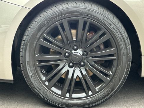 Used 2014 Kia Cadenza Premium FWD image 35