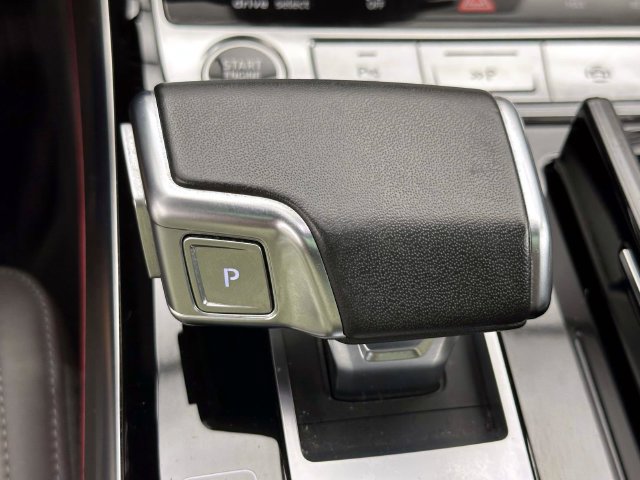 Certified 2023 Audi A8 L 3.0T w/ Comfort Plus Package AWD/4WD image 25