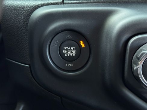 Used 2022 Jeep Wrangler Unlimited Rubicon 4xe w/ Cold Weather Group AWD/4WD image 25