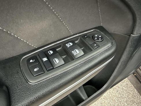 Used 2022 Dodge Charger GT RWD image 21