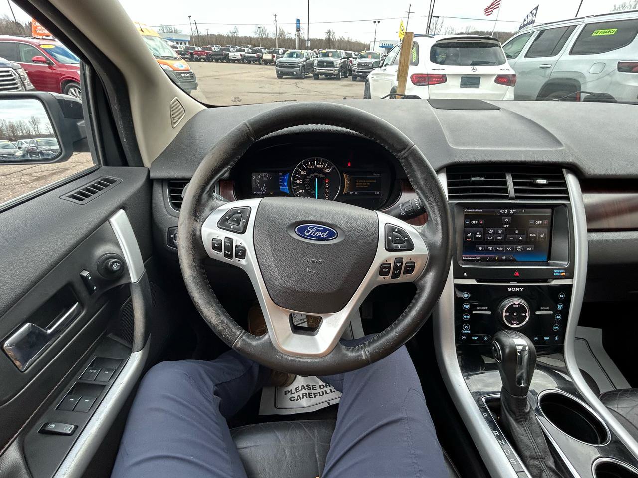 Used 2013 Ford Edge Limited AWD/4WD image 32