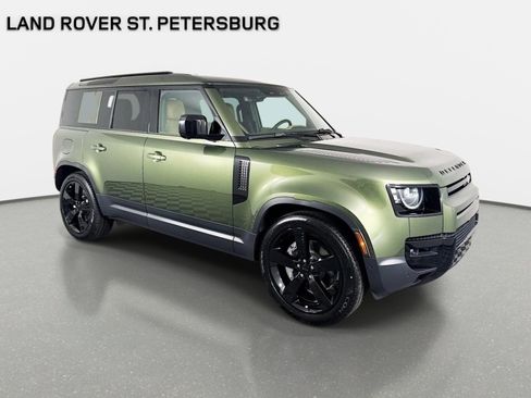Used 2026 Land Rover Defender 110 S AWD/4WD image 3