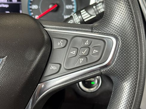 Used 2020 Chevrolet Equinox LS AWD/4WD image 36