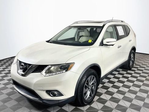 Used 2016 Nissan Rogue SL w/ SL Premium Package AWD/4WD image 4