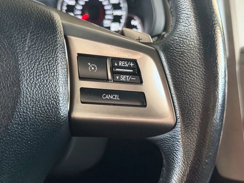Used 2013 Subaru Outback 3.6R Limited AWD/4WD image 32