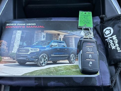 Used 2023 RAM 1500 Big Horn AWD/4WD image 18