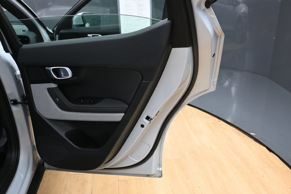 Used 2024 Polestar Polestar 2 AWD/4WD image 29