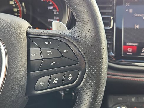 Used 2025 Dodge Durango GT image 19