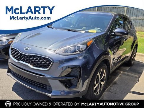 Used 2022 Kia Sportage LX FWD image 1