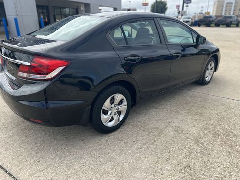 Used 2013 Honda Civic LX image 4