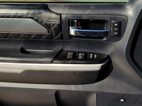 Used 2019 Toyota Tundra Platinum image 16