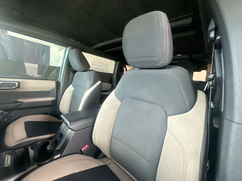 Used 2021 Ford Bronco Big Bend AWD/4WD image 14