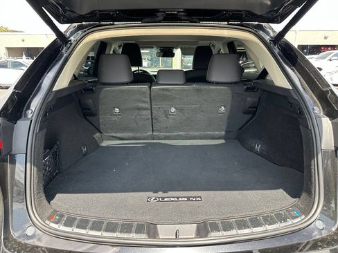 Used 2024 Lexus NX 250 FWD image 5
