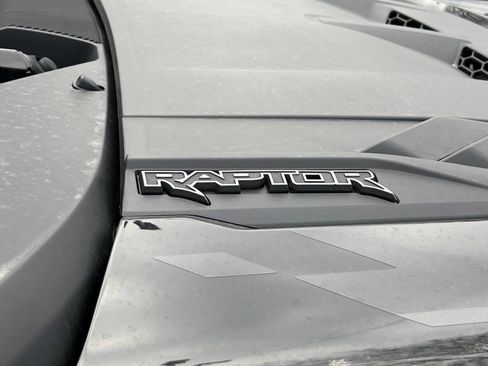 New 2025 Ford Bronco Raptor image 7