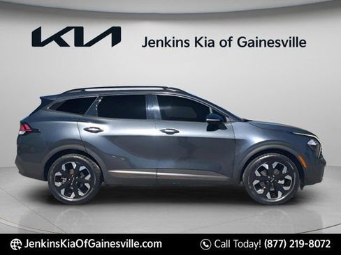 Used 2023 Kia Sportage X-Line w/ X-Line Premium Package image 2