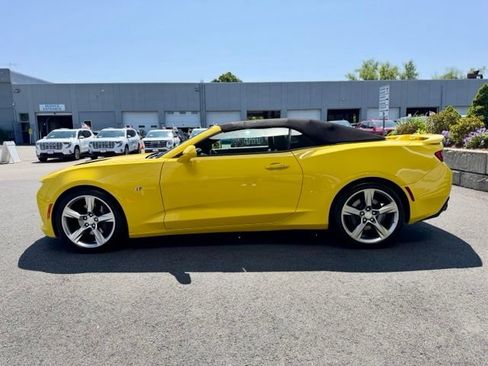Certified 2018 Chevrolet Camaro SS RWD image 4