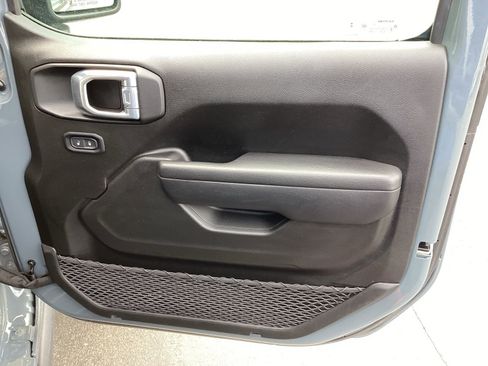 Used 2024 Jeep Wrangler Unlimited Rubicon image 22