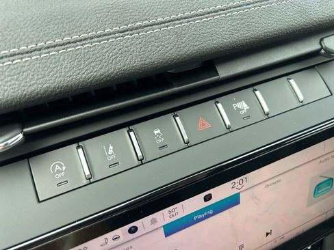 New 2026 Jeep Grand Cherokee Altitude AWD/4WD image 11