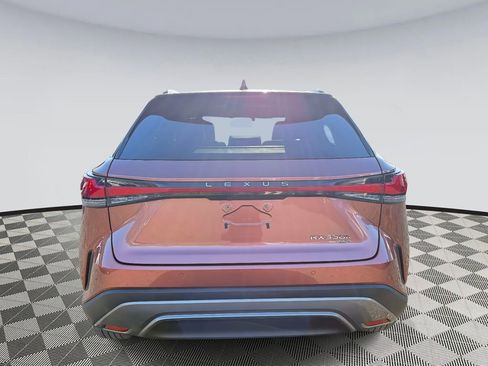 Used 2023 Lexus RX 350 image 3