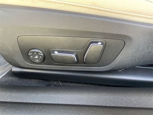 Certified 2025 BMW M440i Coupe w/ Premium Package image 21