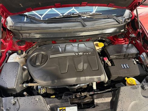 Used 2016 Jeep Cherokee Trailhawk w/ Leather Interior Group AWD/4WD image 28