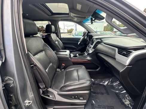 Used 2018 GMC Yukon SLT image 25