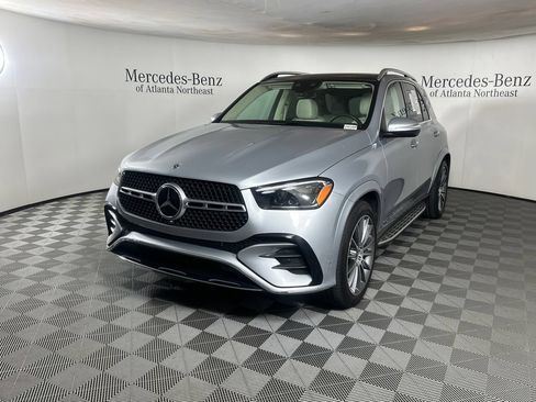 Certified 2024 Mercedes-Benz GLE 450 4MATIC image 3